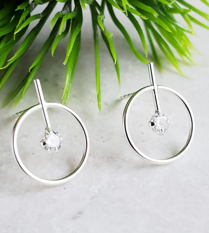 Circle-Bar & CZ Studs