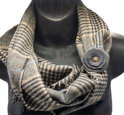 Scarf Flower – Elegance in Bloom